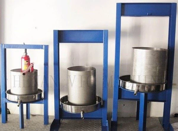 manual oil press  (2)